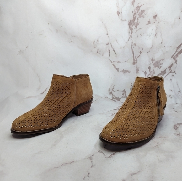 Vionic Bootie Women 6.5 Brown Suede Caramel Daytona Ankle Zip Perforated Tassel - Picture 5 of 12